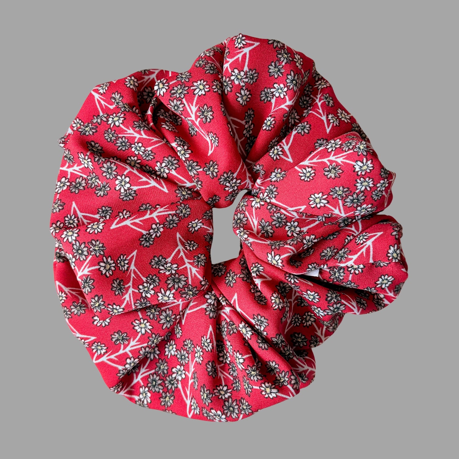 Jaja -  Oversized Scrunchie